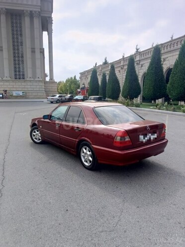 Mercedes C 180 1998, 235,000 km - 1.8 l - Gəncə