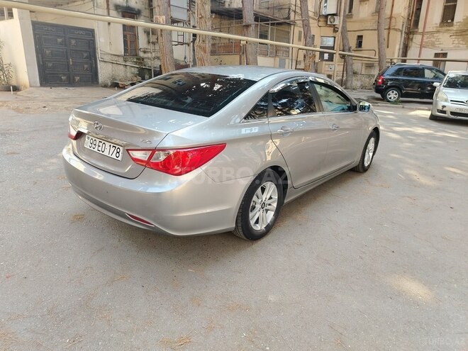 Hyundai Sonata 2010, 224,000 km - 2.0 л - Bakı