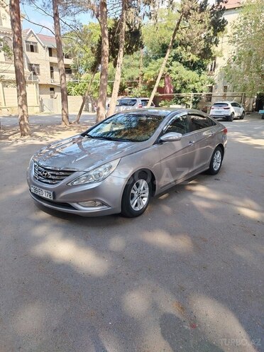 Hyundai Sonata 2010, 224,000 km - 2.0 л - Bakı