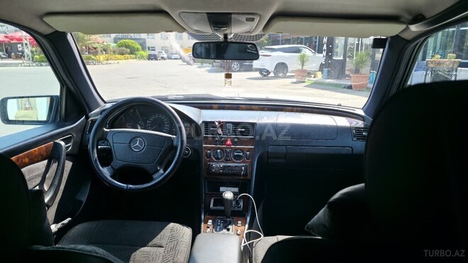 Mercedes C 240 1998, 300,000 km - 2.4 л - Bakı