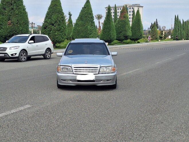 Mercedes C 180 1999, 296,308 km - 1.8 l - Gəncə