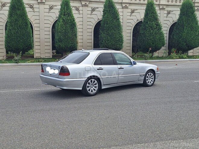 Mercedes C 180 1999, 296,308 km - 1.8 l - Gəncə