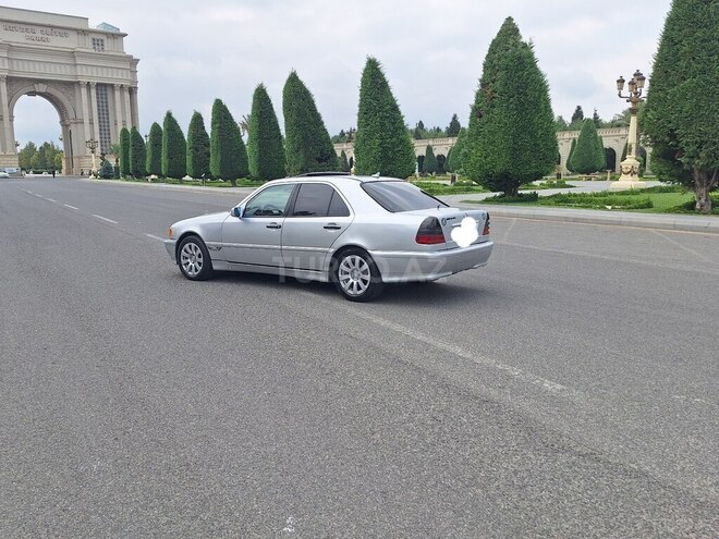 Mercedes C 180 1999, 296,308 km - 1.8 l - Gəncə