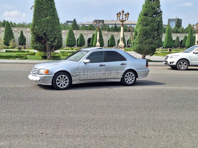 Mercedes C 180 1999, 296,308 km - 1.8 l - Gəncə