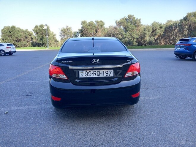 Hyundai Accent 2017, 129,022 km - 1.4 l - Bakı