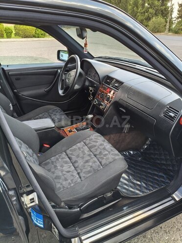 Mercedes C 200 1997, 296,284 km - 2.0 l - Ağcabədi