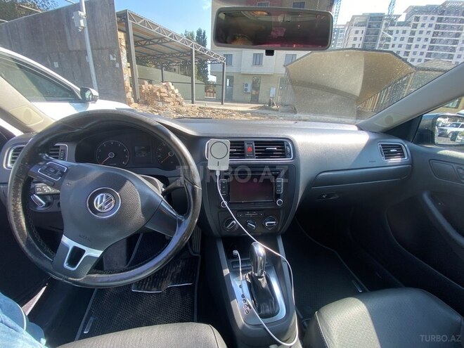 Volkswagen Jetta 2011, 238,666 km - 2.5 l - Bakı