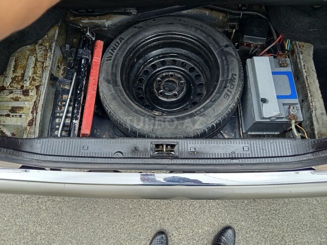 Mercedes C 220 1995, 228,000 km - 2.2 л - Bakı