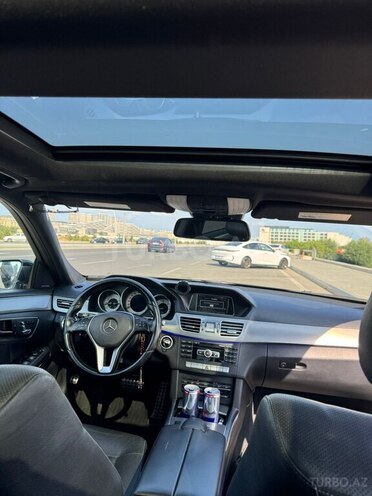 Mercedes E 220 2014, 310,000 km - 2.1 l - Bakı