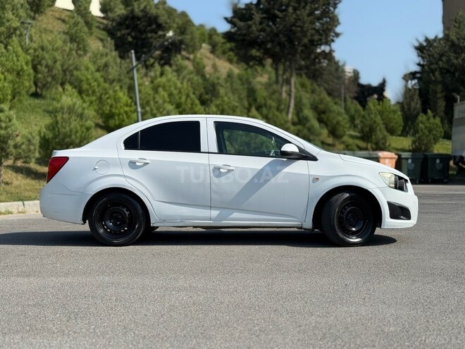 Chevrolet Aveo 2012, 385,000 km - 1.4 л - Bakı