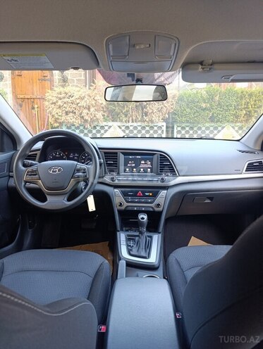 Hyundai Elantra 2018, 151,278 km - 2.0 л - Bakı
