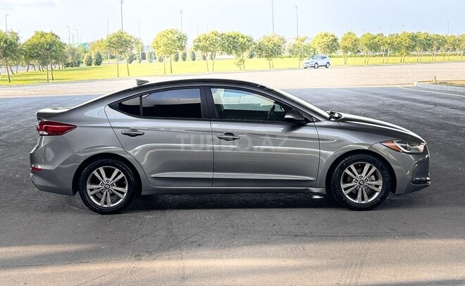 Hyundai Elantra 2017, 181,855 km - 2.0 л - Bakı