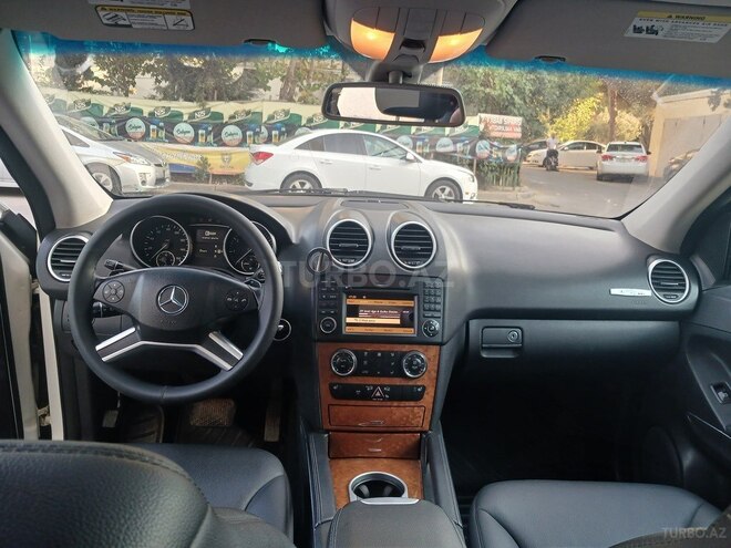 Mercedes ML 350 2009, 275,000 km - 3.5 l - Bakı