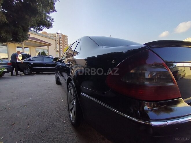 Mercedes E 220 2006, 394,500 km - 2.2 l - Bakı