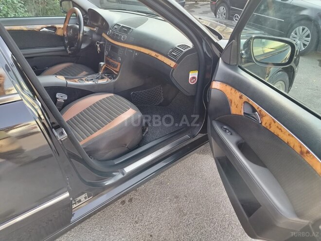 Mercedes E 220 2006, 394,500 km - 2.2 l - Bakı
