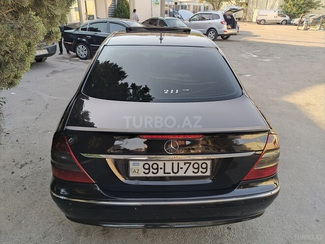 Mercedes E 220 2006, 394,500 km - 2.2 l - Bakı