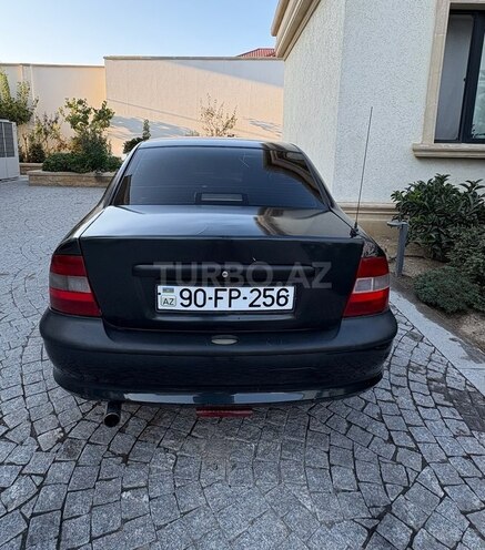 Opel Vectra 1997, 370,000 km - 1.6 l - Bakı