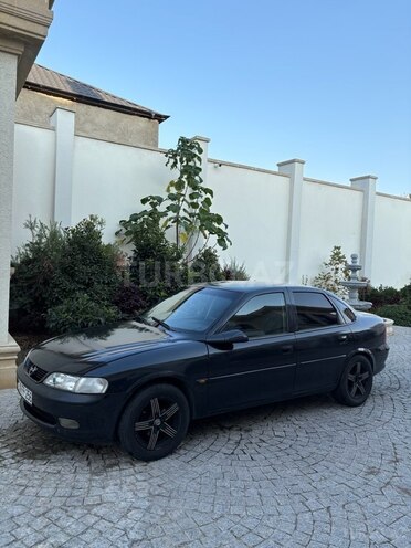 Opel Vectra 1997, 370,000 km - 1.6 l - Bakı