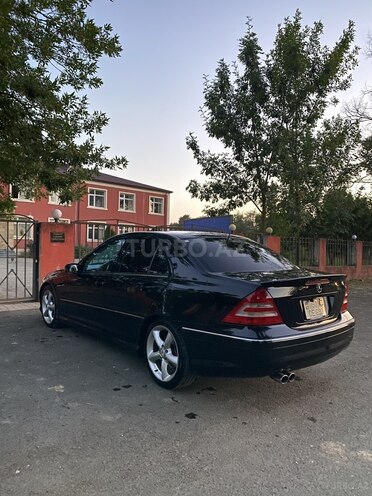 Mercedes C 230 2006, 405,000 km - 2.5 l - Masallı