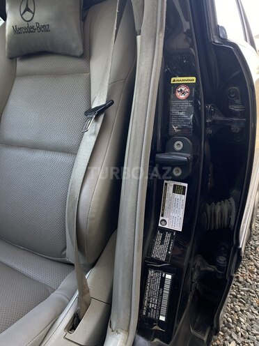 Mercedes C 230 2006, 405,000 km - 2.5 l - Masallı