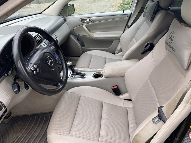 Mercedes C 230 2006, 405,000 km - 2.5 l - Masallı