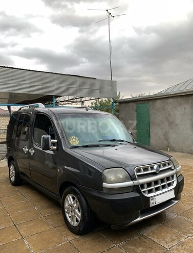 Fiat Doblo 2003, 366,468 km - 1.9 l - Şamaxı