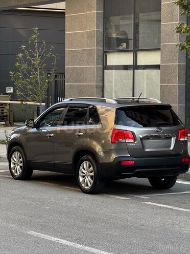 Kia Sorento 2011, 237,000 km - 2.0 л - Bakı