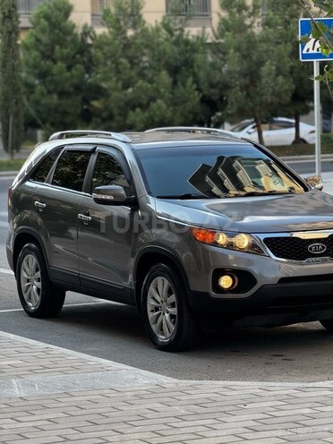 Kia Sorento 2011, 237,000 km - 2.0 л - Bakı