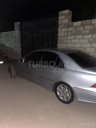 Mercedes C 280 2006, 412,000 km - 3.0 l - Tovuz