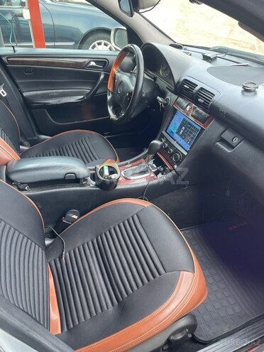 Mercedes C 280 2006, 412,000 km - 3.0 l - Tovuz
