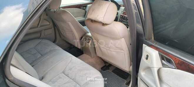 Mercedes E 240 1998, 290,600 km - 2.4 l - Sumqayıt