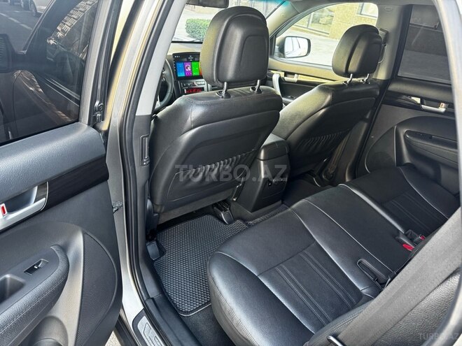 Kia Sorento 2011, 237,000 km - 2.0 л - Bakı