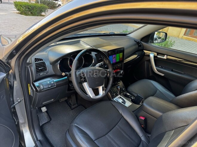 Kia Sorento 2011, 237,000 km - 2.0 л - Bakı