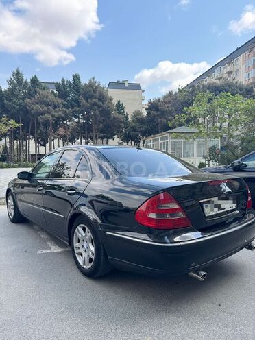 Mercedes E 320 2004, 455,000 km - 3.2 l - Bakı