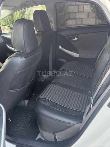 Toyota Prius 2015, 329,000 km - 1.8 l - Bakı