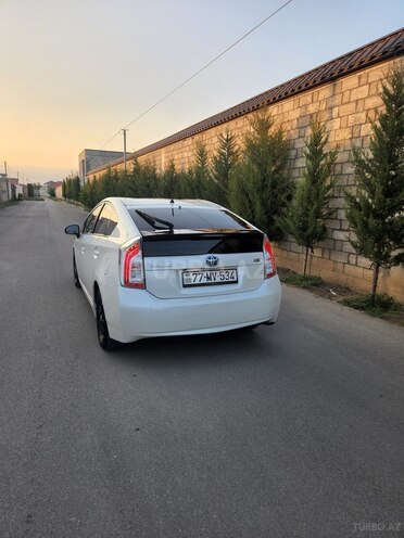 Toyota Prius 2015, 329,000 km - 1.8 l - Bakı