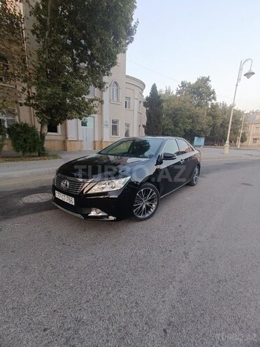 Toyota Camry 2014, 201,678 km - 2.5 л - Mingəçevir