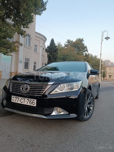 Toyota Camry 2014, 201,678 km - 2.5 л - Mingəçevir