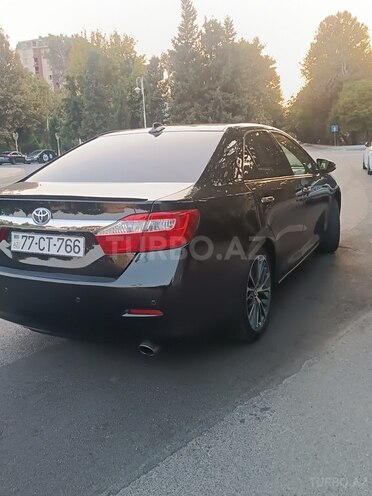 Toyota Camry 2014, 201,678 km - 2.5 л - Mingəçevir