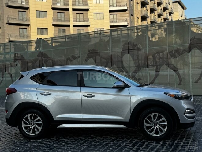 Hyundai Tucson 2017, 82,000 km - 2.0 l - Bakı
