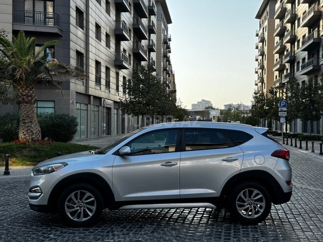 Hyundai Tucson 2017, 82,000 km - 2.0 l - Bakı