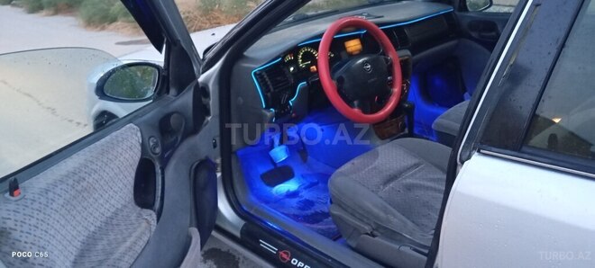Opel Vectra 1996, 364,000 km - 1.8 l - Bakı