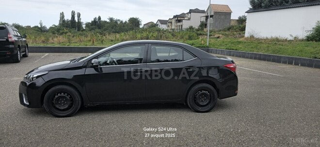 Toyota Corolla 2014, 272,211 km - 1.6 l - Bakı