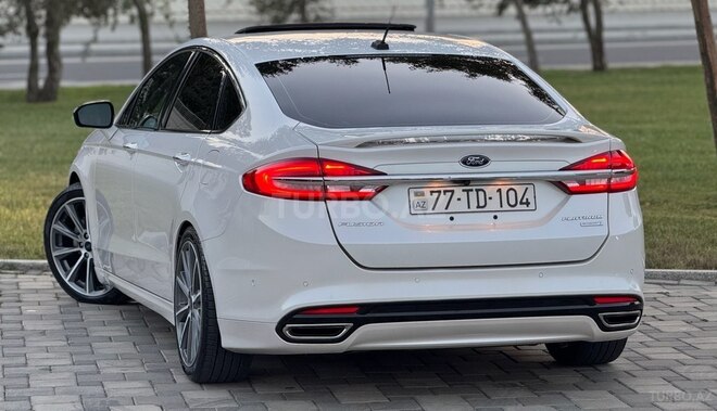 Ford Fusion (North America) 2017, 127,000 km - 2.0 л - Bakı