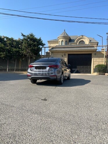 Hyundai Accent 2018, 100,000 km - 1.6 l - Bakı
