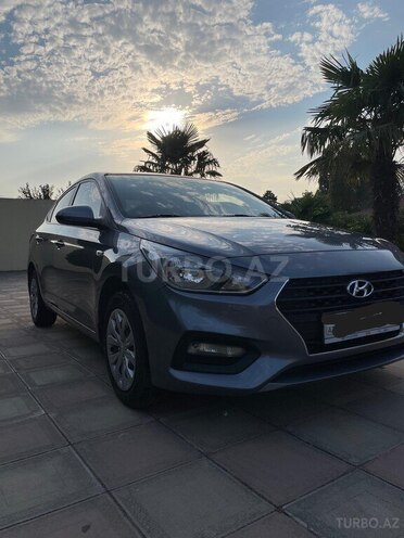 Hyundai Accent 2018, 100,000 km - 1.6 l - Bakı