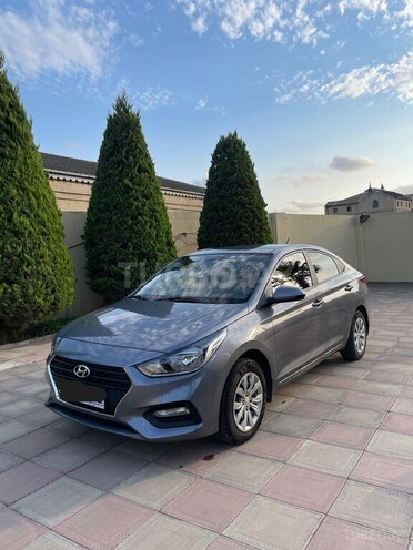 Hyundai Accent 2018, 100,000 km - 1.6 l - Bakı