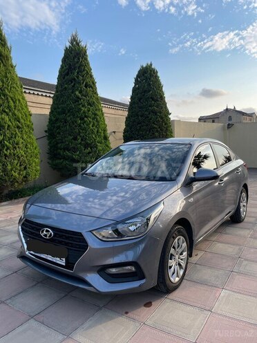 Hyundai Accent 2018, 100,000 km - 1.6 l - Bakı