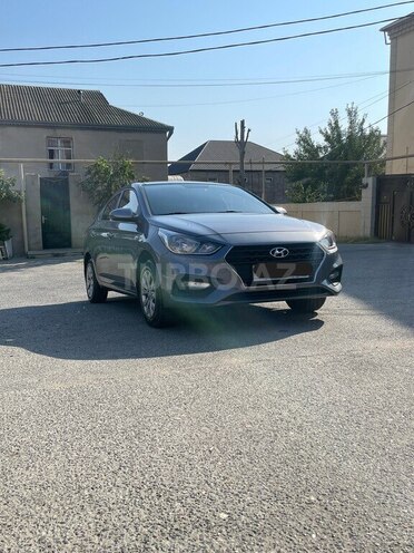 Hyundai Accent 2018, 100,000 km - 1.6 l - Bakı