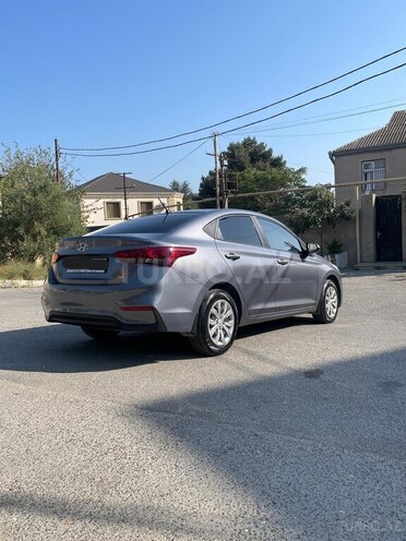 Hyundai Accent 2018, 100,000 km - 1.6 l - Bakı